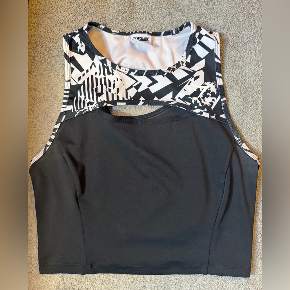 Gymshark Black and White Crop Tank